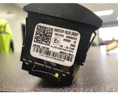 IHC LIGHT SWITCH MODULE LT625 Electronic Parts, Misc.