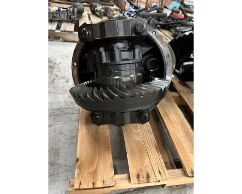 IHC N400 Differential Assembly (Front, Rear)