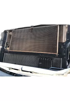 IHC PROSTAR Radiator