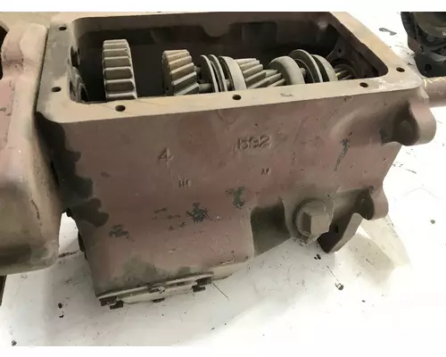 IHC T35 Transmission Assembly