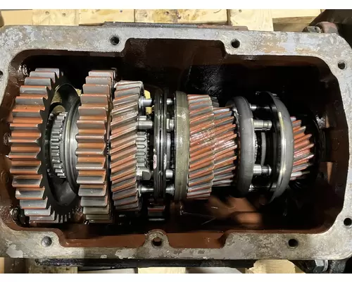 IHC T698 Transmission