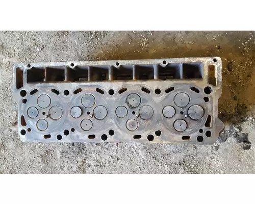 IHC VT 365 Cylinder Head