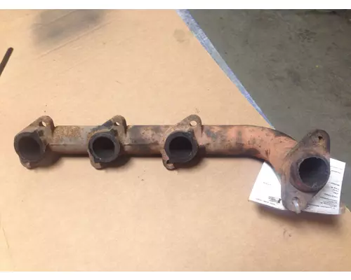 IHC VT275 Exhaust Manifold