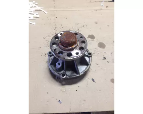 IHC VT365 Water Pump