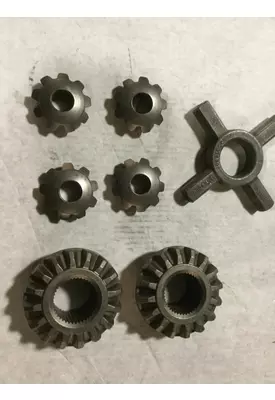 IHC  Gear Kit