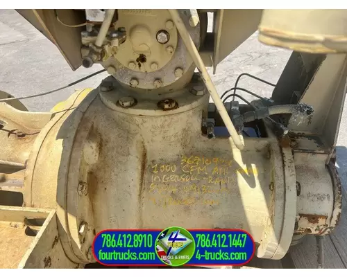 INGERSOLL-RAND 1000-CFM Air Compressor