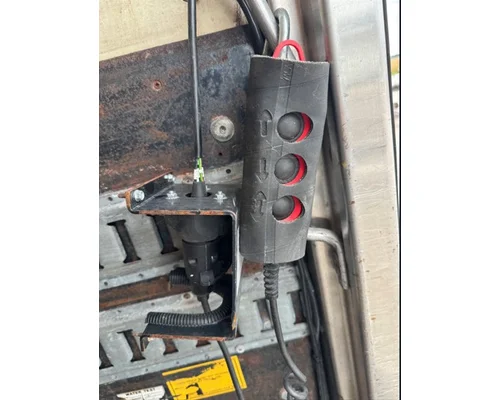INTERLIFT MBB SERIES LIFTGATE ASSEMBLY