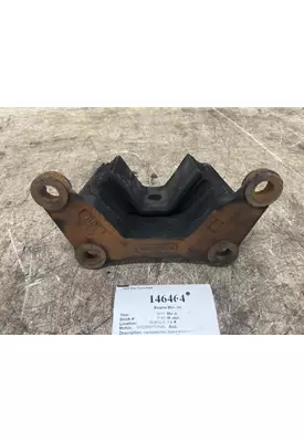 INTERNATIONAL 0910528 Engine Mounts