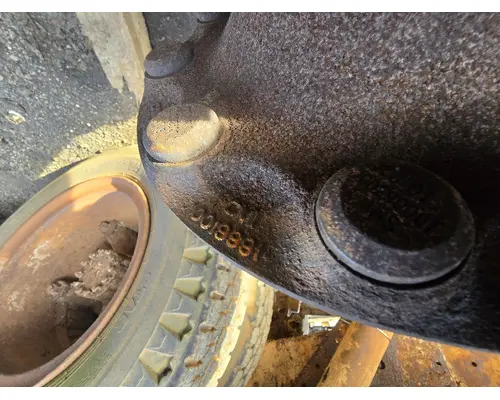 INTERNATIONAL 10019991 Hub