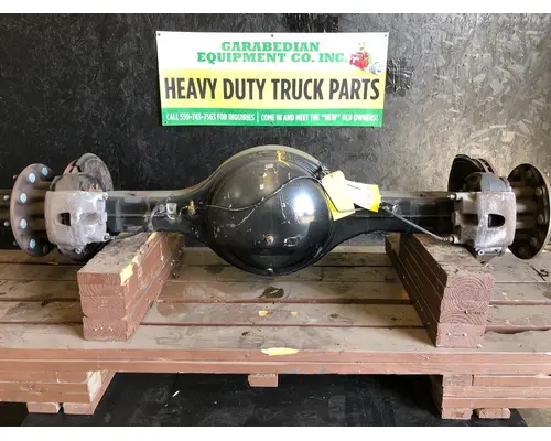 INTERNATIONAL 1452-SC Axle Housings (Rear)