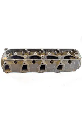 INTERNATIONAL 1468 Cylinder Head