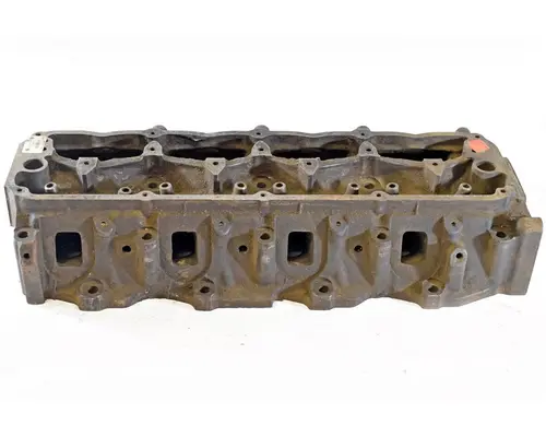 INTERNATIONAL 1468 Cylinder Head