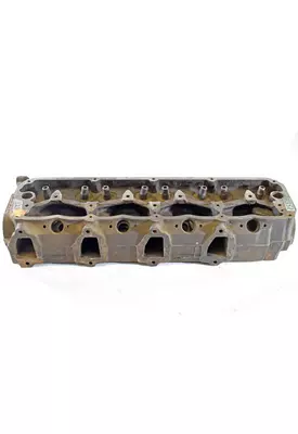 INTERNATIONAL 1468 Engine Cylinder Head