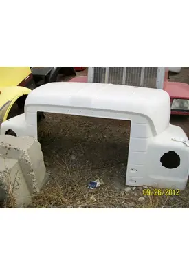 INTERNATIONAL 1600 HOOD