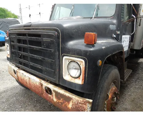 INTERNATIONAL 1600 Hood