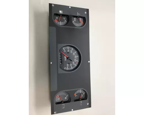 INTERNATIONAL 1652 Gauges (all)