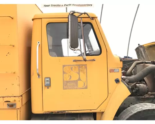 INTERNATIONAL 1654 Cab Assembly