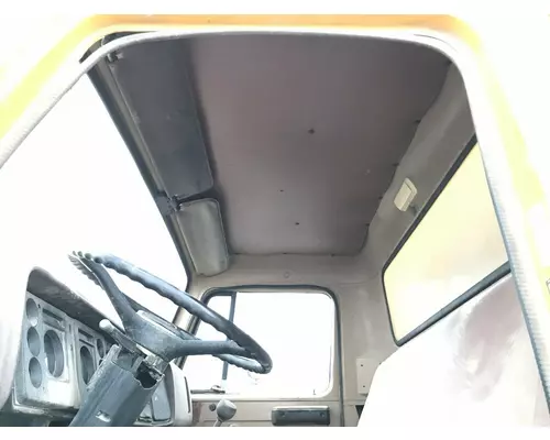 INTERNATIONAL 1654 Cab Assembly
