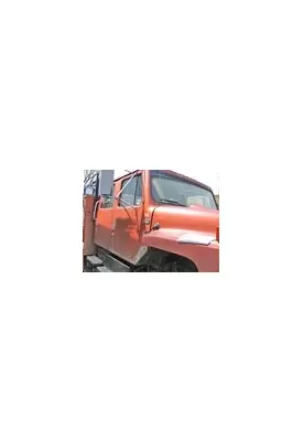 INTERNATIONAL 1654 Cab Clip