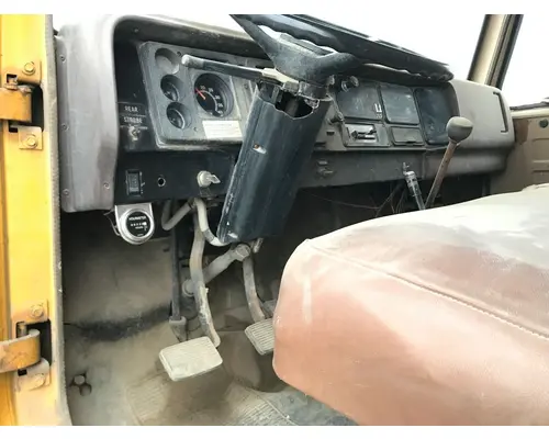 INTERNATIONAL 1654 Dash Assembly
