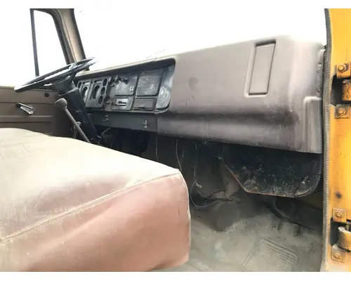INTERNATIONAL 1654 Dash Assembly
