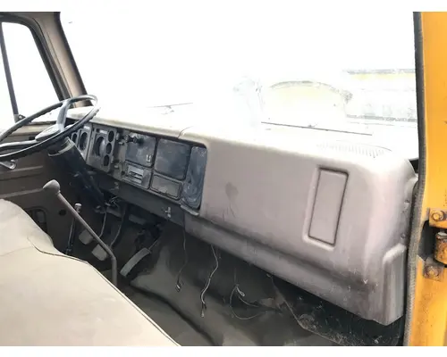 INTERNATIONAL 1654 Dash Assembly