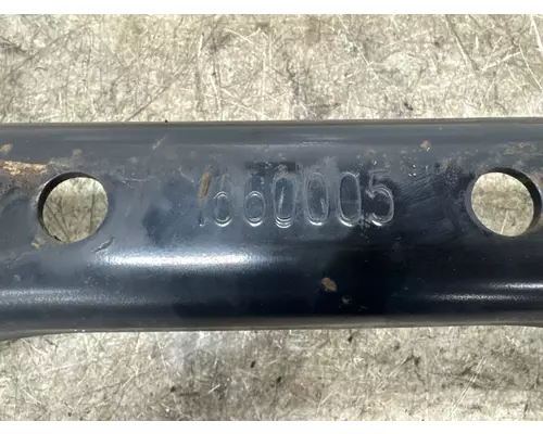 INTERNATIONAL 1660005C2 Crossmember
