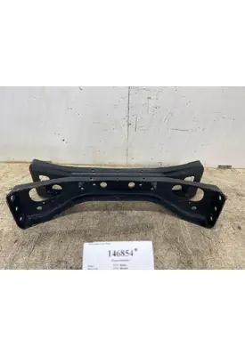 INTERNATIONAL 1660005C2 Crossmember