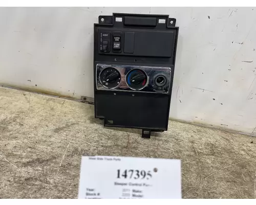 INTERNATIONAL 16900950 Sleeper Control Panel