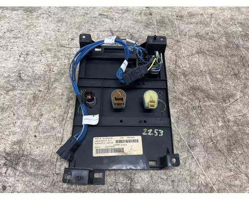 INTERNATIONAL 16900950 Sleeper Control Panel
