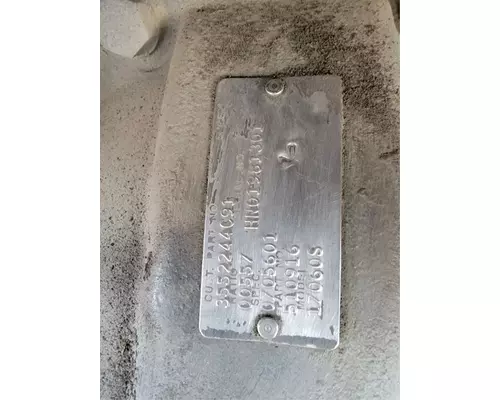 INTERNATIONAL 17060S Differential (Single or Rear)