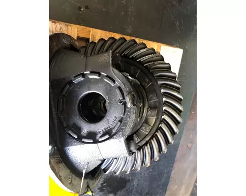 INTERNATIONAL 17060S Differential (Single or Rear)