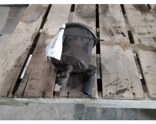 INTERNATIONAL 1723 POWER STEERING RESERVOIR