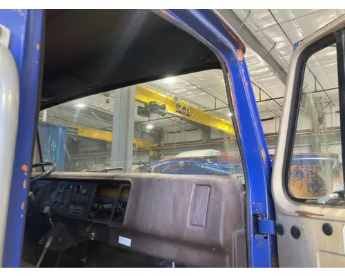 INTERNATIONAL 1754 Cab Assembly
