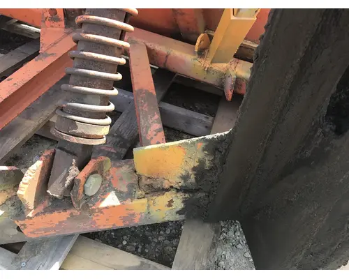 INTERNATIONAL 1754 Equipment (Mounted)