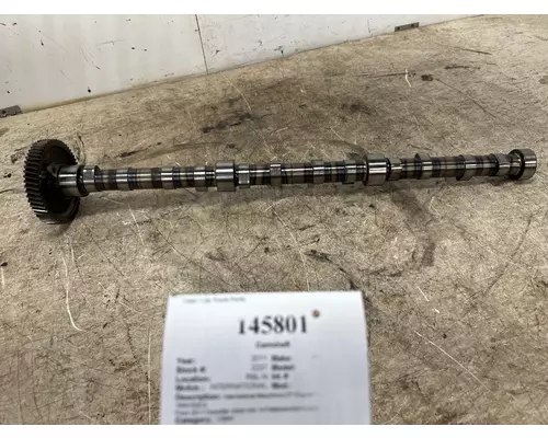 INTERNATIONAL 1850153C3 Camshaft