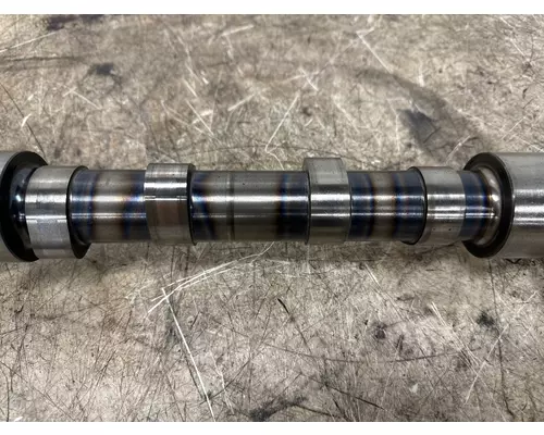 INTERNATIONAL 1850153C3 Camshaft