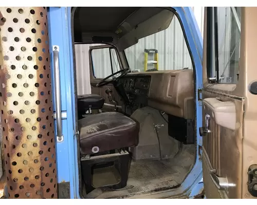 INTERNATIONAL 1854 Cab Assembly