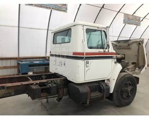 INTERNATIONAL 1854 Cab Assembly