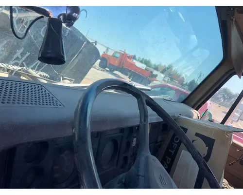 INTERNATIONAL 1854 Dash Assembly