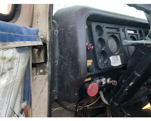 INTERNATIONAL 1854 Dash Assembly