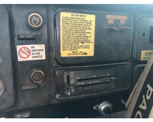 INTERNATIONAL 1854 Dash Assembly