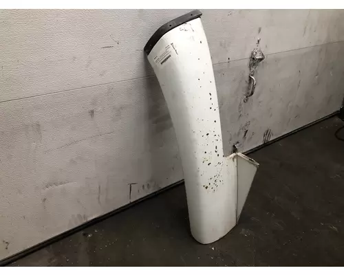 INTERNATIONAL 1854 Fender