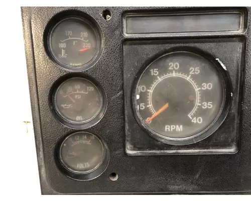 INTERNATIONAL 1854 Instrument Cluster