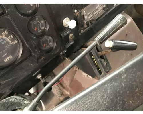 INTERNATIONAL 1854 Steering Column