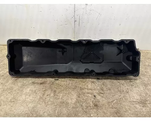 INTERNATIONAL 1855490C3 Valve Cover