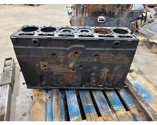 INTERNATIONAL 1878591C3 Cylinder Block