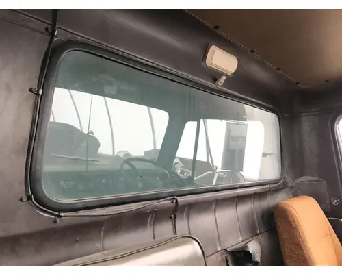 INTERNATIONAL 1954 Back Glass