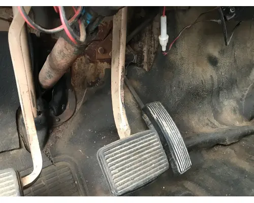 INTERNATIONAL 1954 Body, Misc. Parts