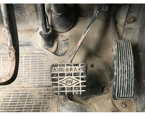 INTERNATIONAL 1954 Body, Misc. Parts